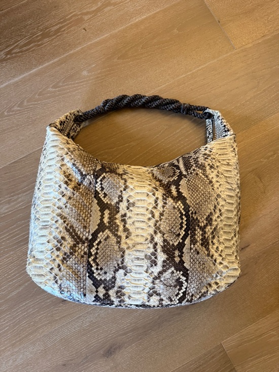 Oscar de la Renta Handbags - Oscar de la Renta VINTAGE python purse with beaded handle